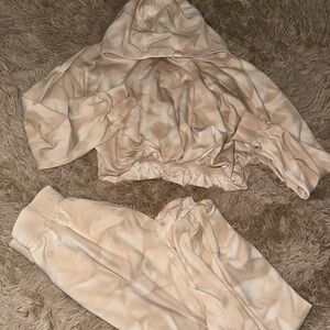 Lululemon All You’re LA Bubble Set- CLWW Size 0